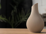 Vase Design Ondulé Minimaliste